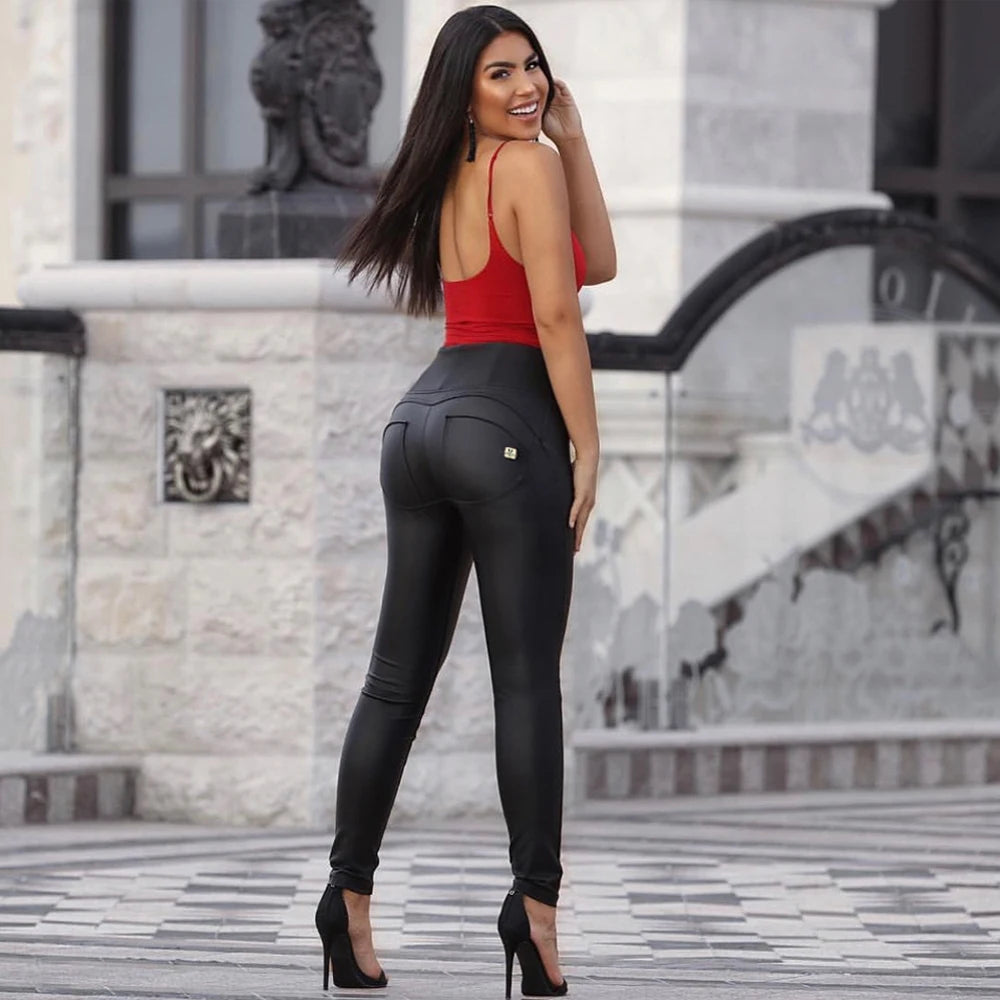 Article comforme à l'image, créez votre style en choisissant votre taille, couleur pour une satifaction parfaite!