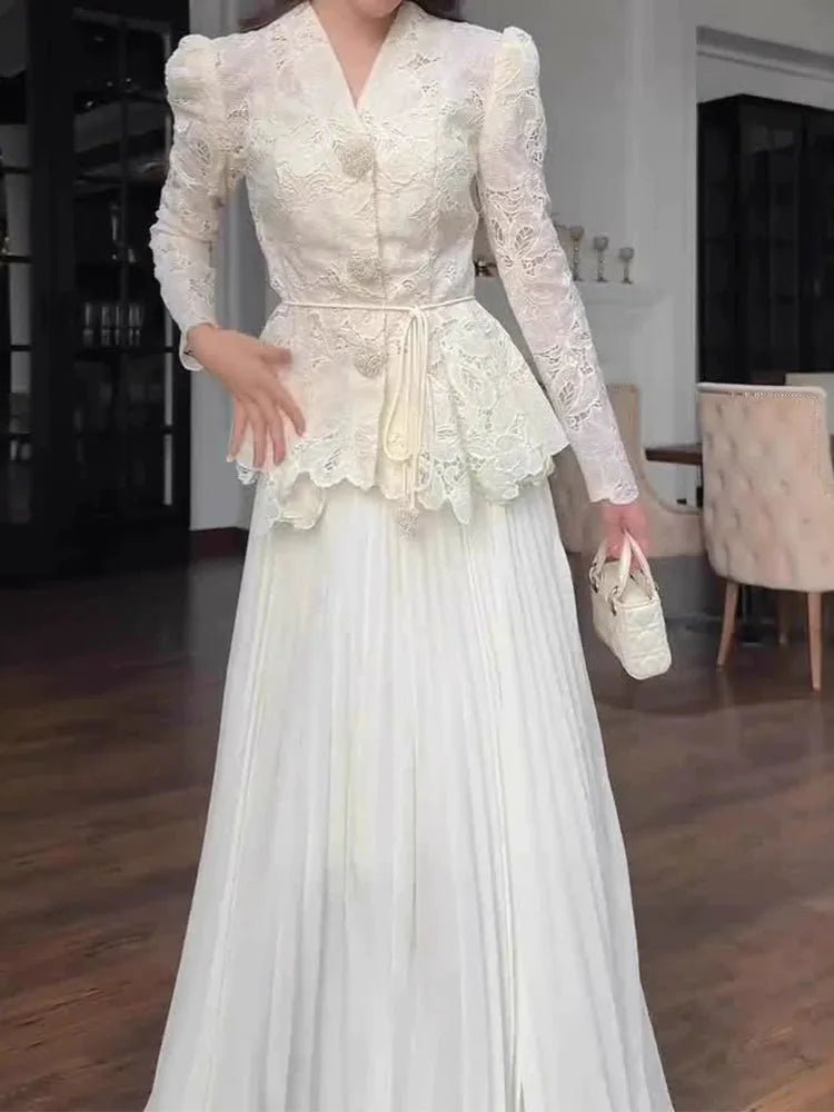 Women's White Lace V-Neck Long-Sleeve A-Line Dress