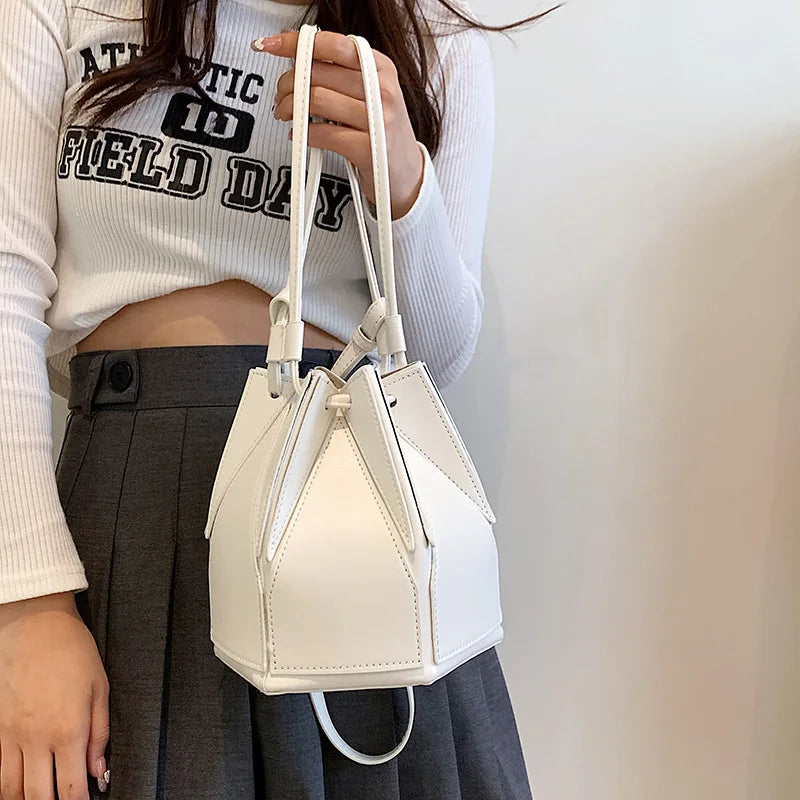 Article comforme à l'image, créez votre style en choisissant votre taille, couleur pour une satifaction parfaite!