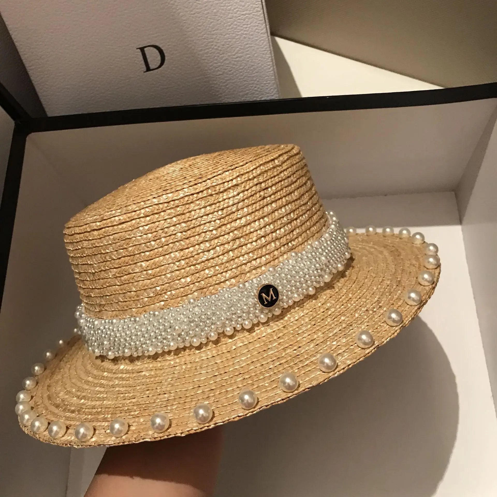 Red edging 2026 Sun Hats Hepburn hat Shiny Straw Hat European American  Braided Female Sunshade  chapeau femme LADYLYS