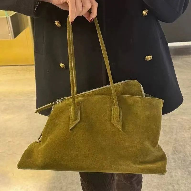 Article comforme à l'image, créez votre style en choisissant votre taille, couleur pour une satifaction parfaite!