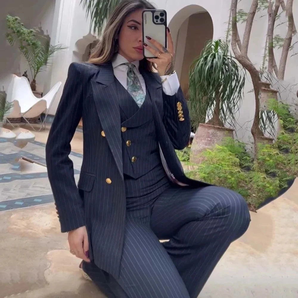 Article comforme à l'image, créez votre style en choisissant votre taille, couleur pour une satifaction parfaite!