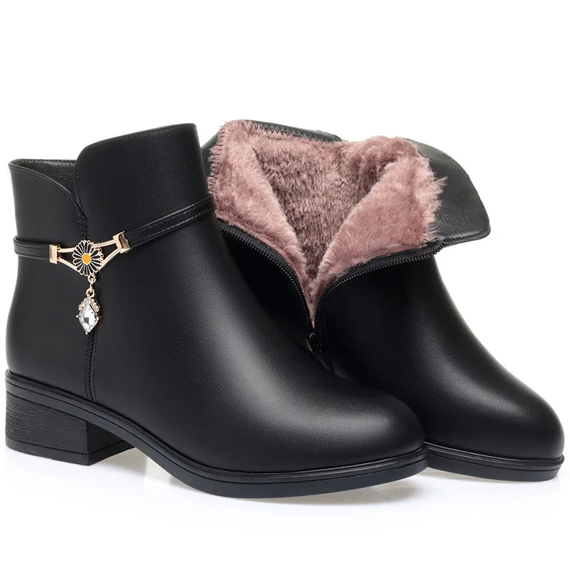 Women's Velvet Fleece-Lined Ankle Boots – Low Square Heel Anti-Slip Winter Booties
