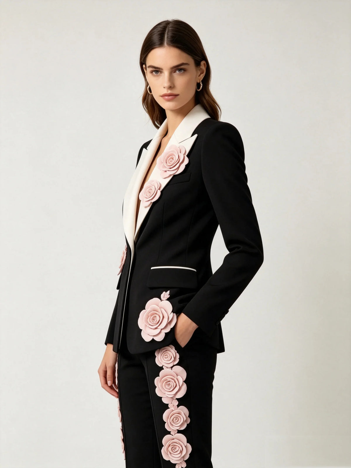 Women's Two-Piece Cotton Suit with 3D Floral Detail