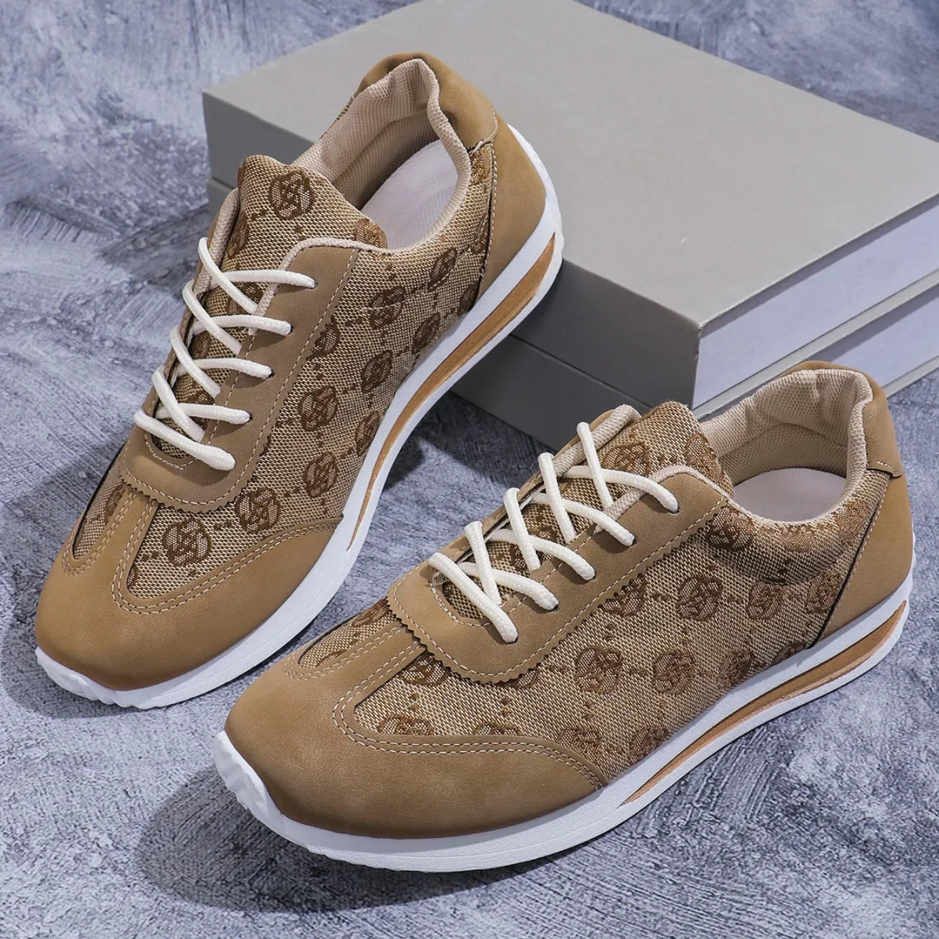 Women's Floral Flat Sneakers – Breathable Lace-Up Walking Shoes
