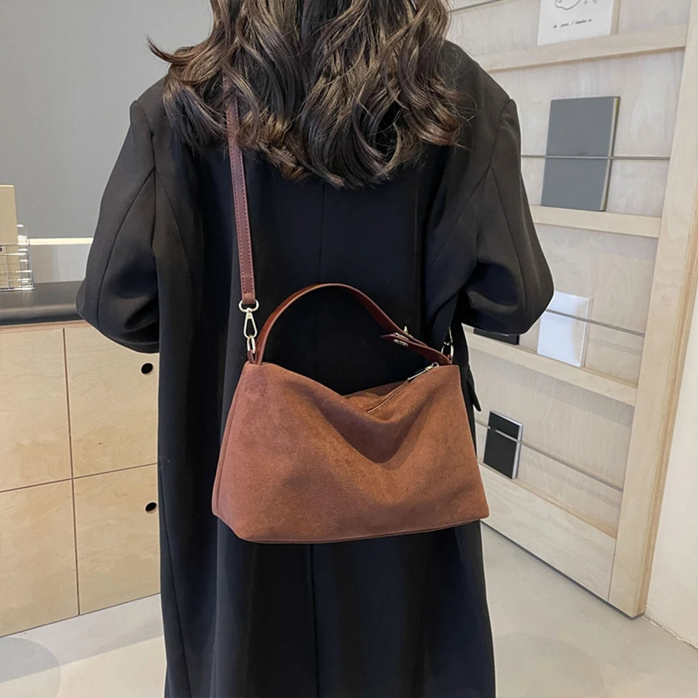 Article comforme à l'image, créez votre style en choisissant votre taille, couleur pour une satifaction parfaite!