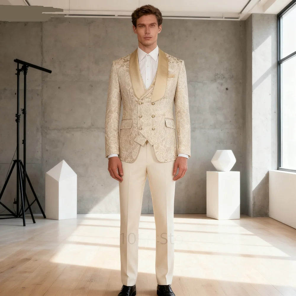 Men’s Champagne Jacquard Three-Piece Wedding Tuxedo