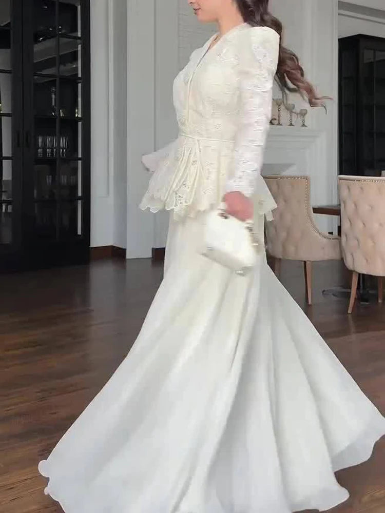 Women's White Lace V-Neck Long-Sleeve A-Line Dress