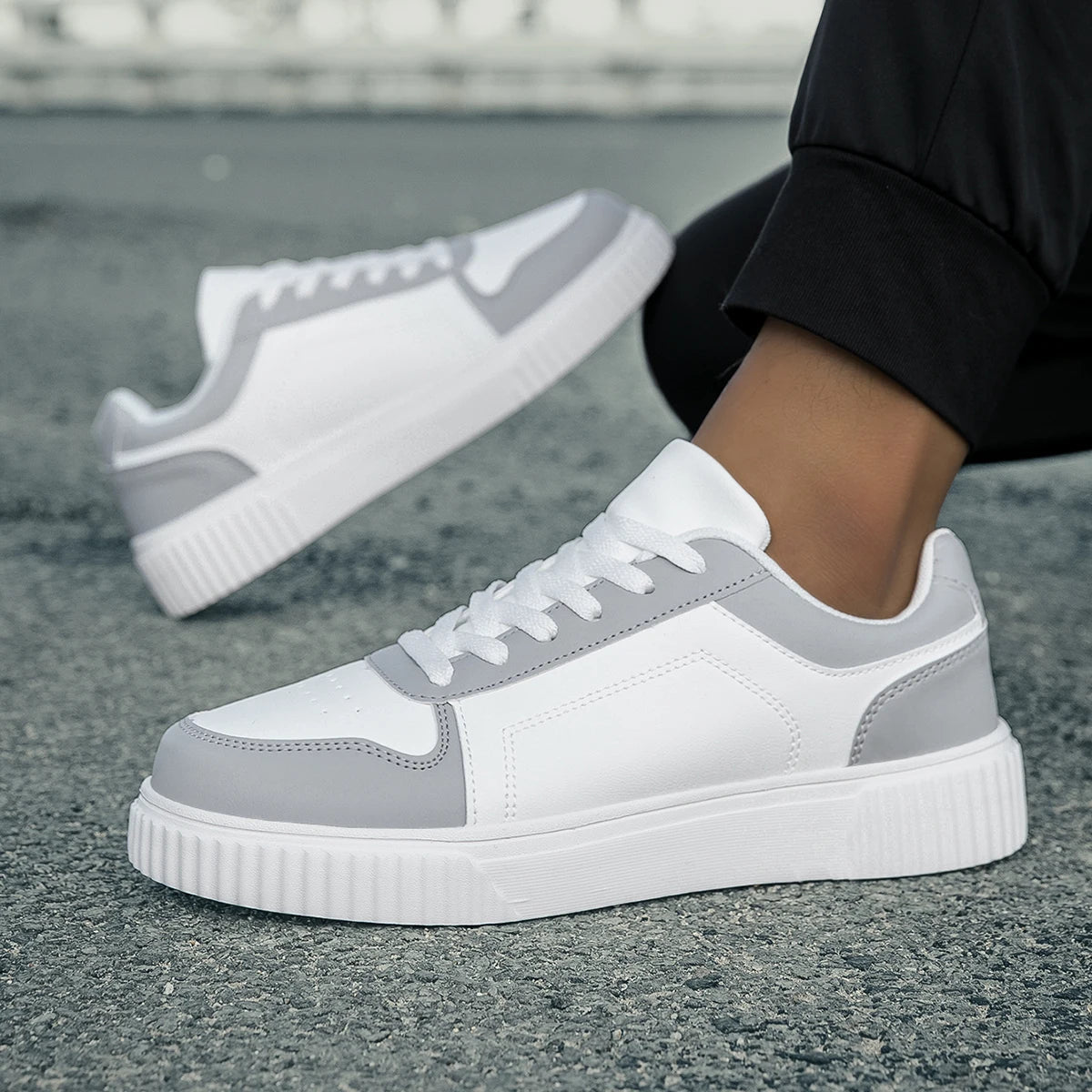 Sneakers Autumn White Lightweight Thick Sole Non Slip Skatebaord Shoes Unisex LADYLYS