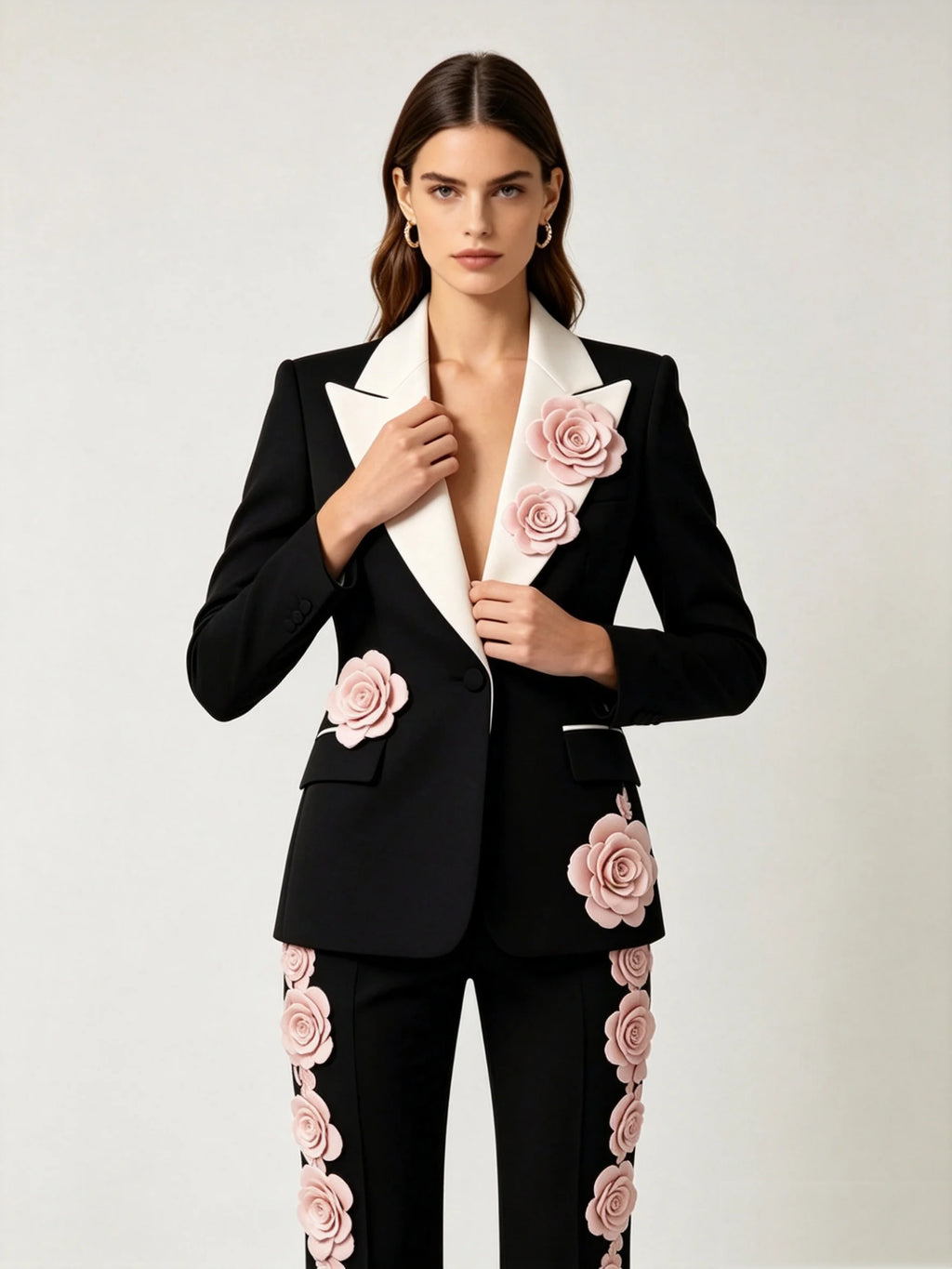 Women's Two-Piece Cotton Suit with 3D Floral Detail
