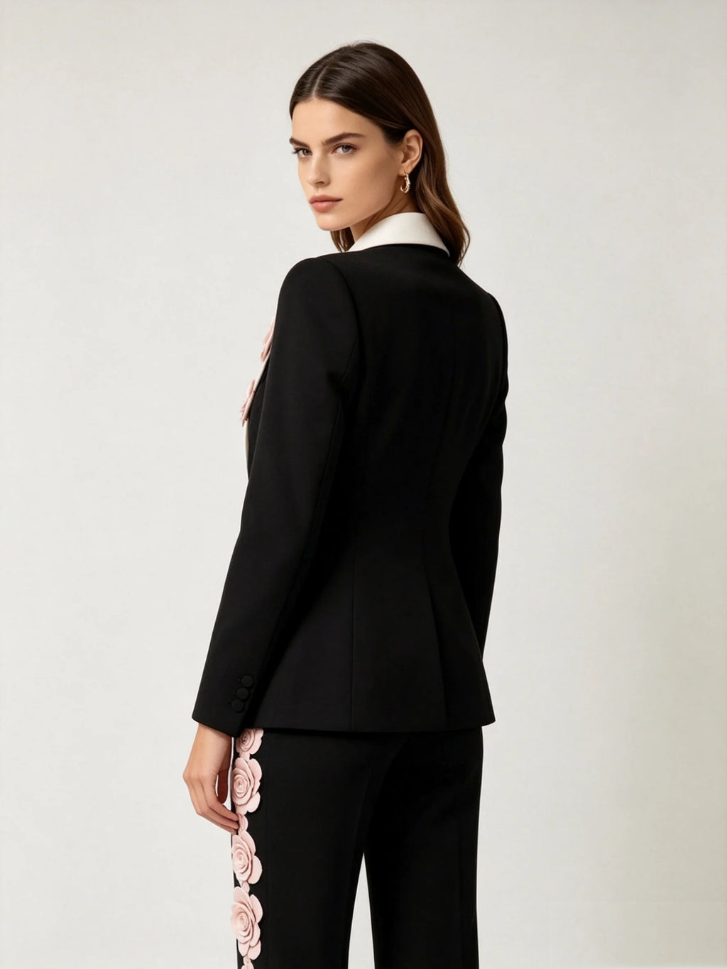 Women's Two-Piece Cotton Suit with 3D Floral Detail