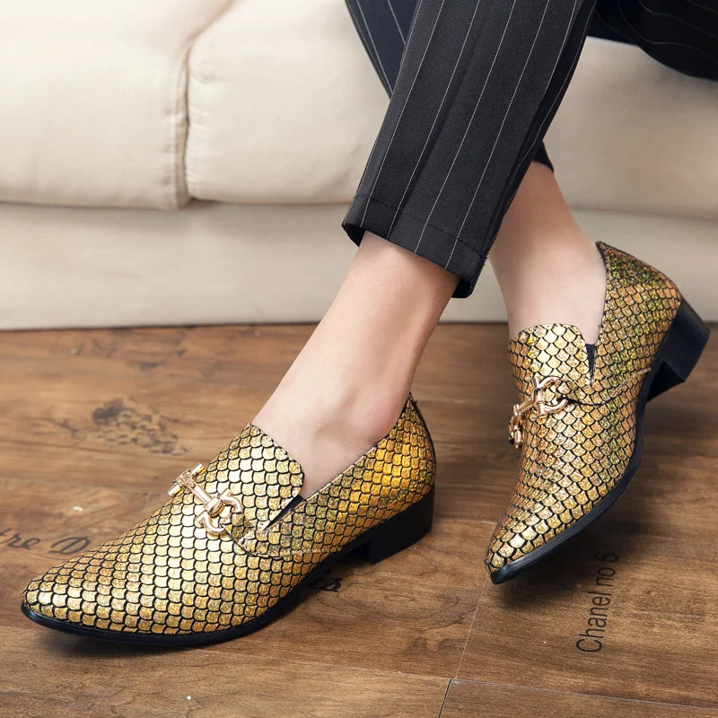 High-end banquet shoes, luxurious gold, pointed toe in genuine leather, large sizes: 38-48 LADYLYS
