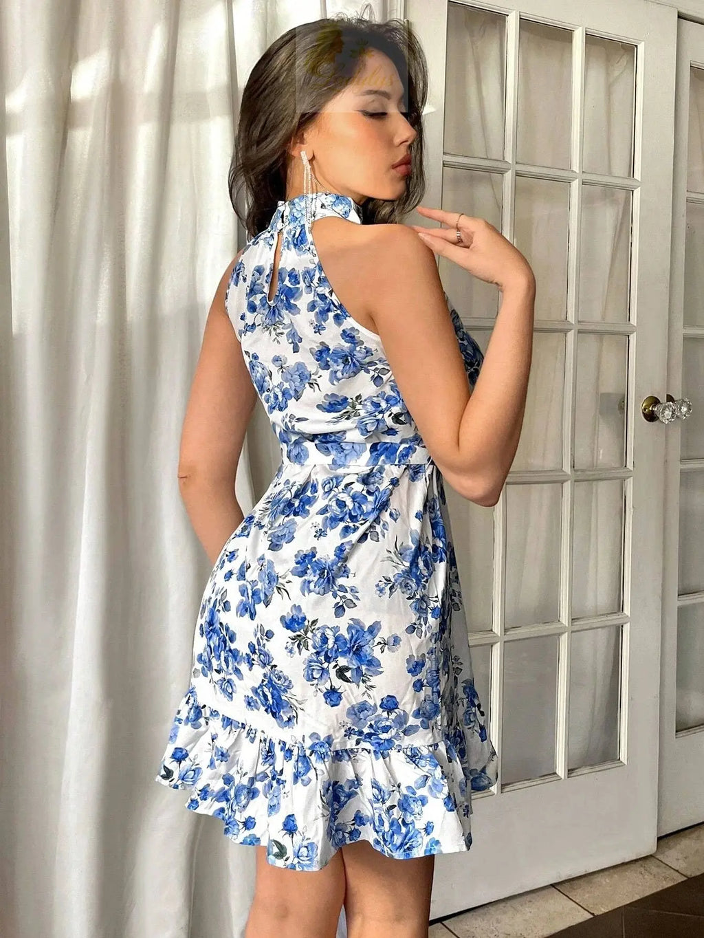 Elegant Floral Print Sleeveless Dress with Ruffle Hem LADYLYS