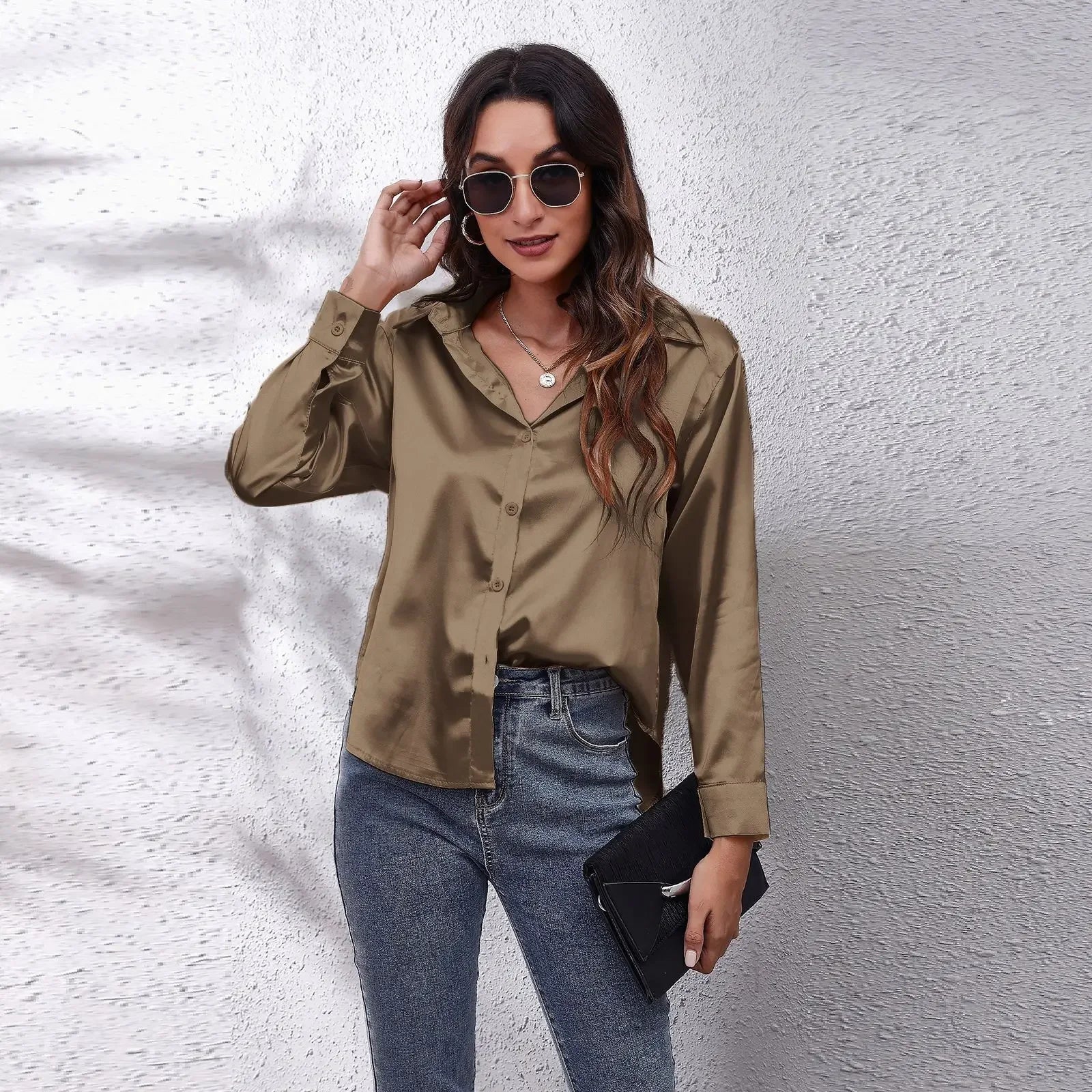 Article comforme à l'image, créez votre style en choisissant votre taille, couleur pour une satifaction parfaite!