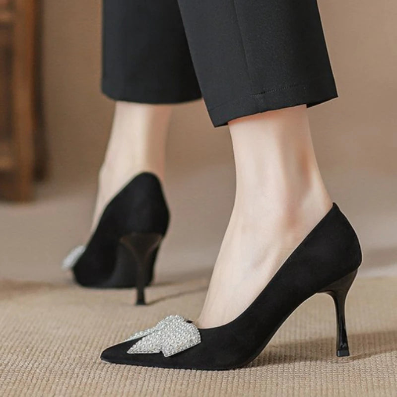 Article comforme à l'image, créez votre style en choisissant votre taille, couleur pour une satifaction parfaite!
