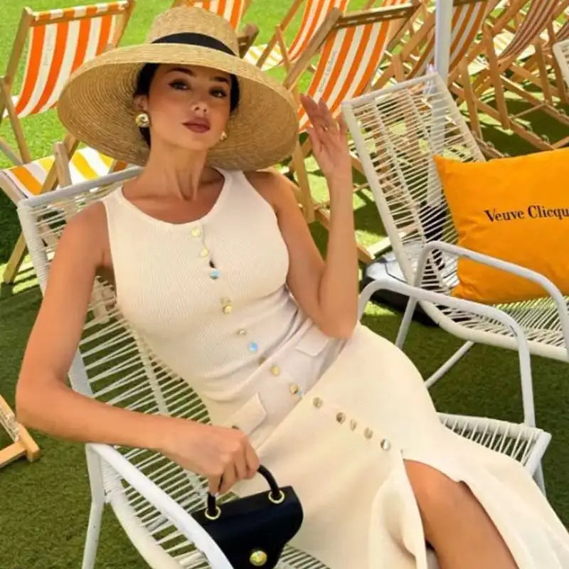Red edging 2026 Sun Hats Hepburn hat Shiny Straw Hat European American  Braided Female Sunshade  chapeau femme LADYLYS