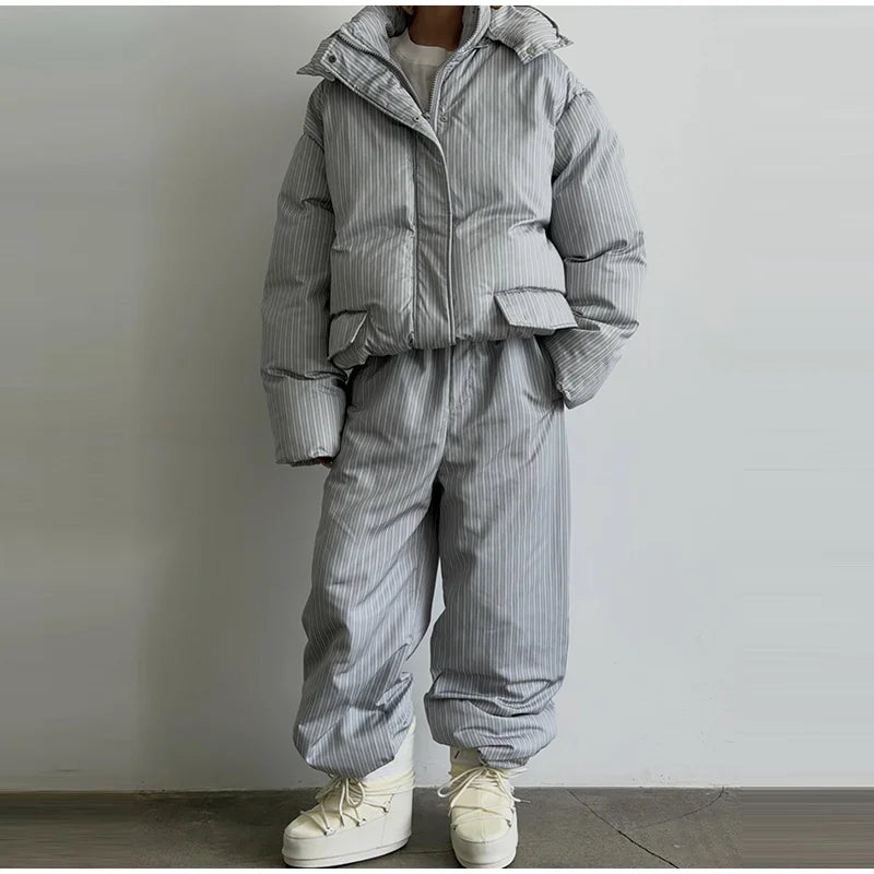Women's Striped 2-Piece Set – Zip-Up Hooded Puffer Coat & Wide-Leg Jogger Pants | Warm Winter Suit