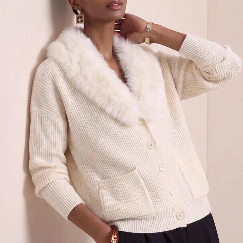 Women's Vintage V-Neck Knit Cardigan with Faux Fur Trim