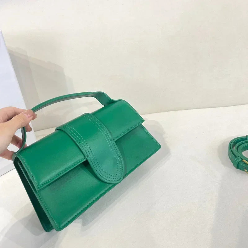 Article comforme à l'image, créez votre style en choisissant votre taille, couleur pour une satifaction parfaite!