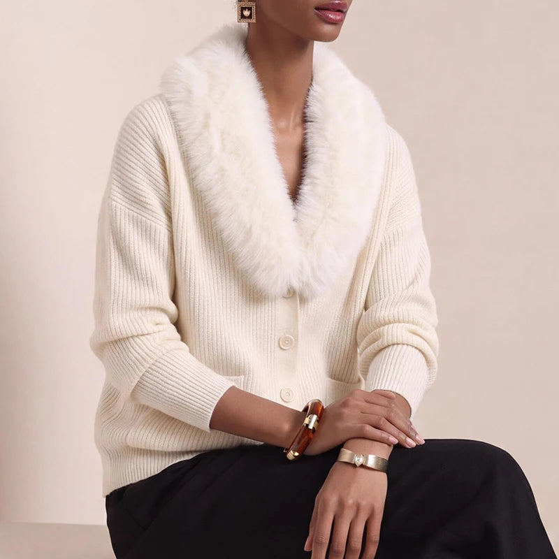 Women's Vintage V-Neck Knit Cardigan with Faux Fur Trim