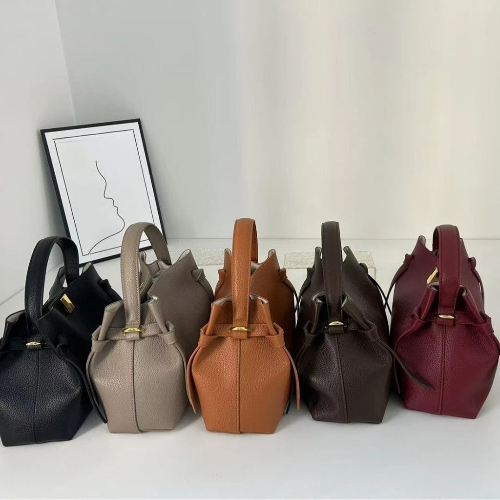 Stylish Tote Bag for Ladies Handbag with Shoulder Strap Minimalist Design Versatile Bag LADYLYS