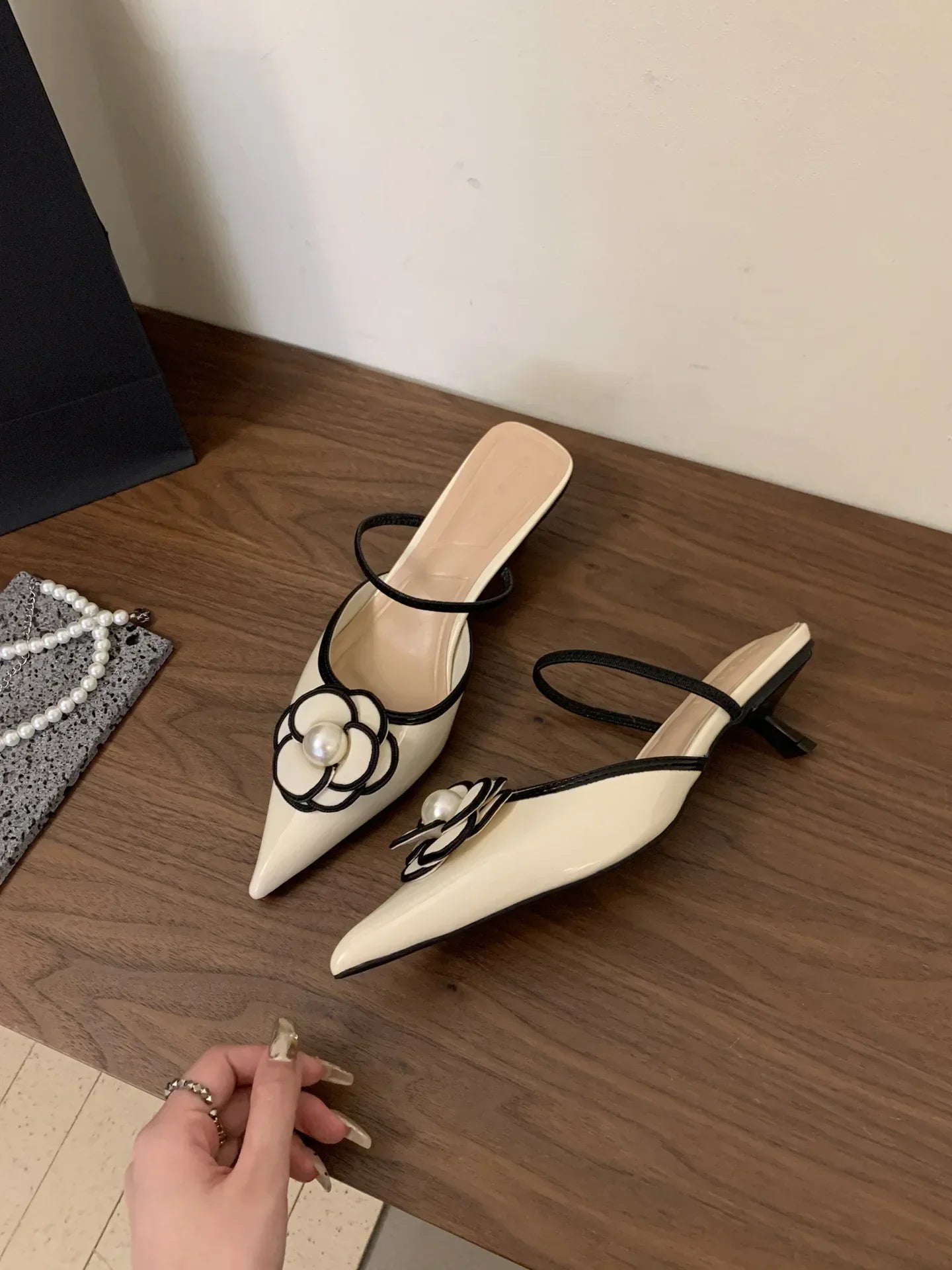 2025 Flower Pointed Toe High Heels Women Luxury Designer Sandals Female Summer Elegant Fashion Pumps Flower Mule Slippers Women LADYLYS