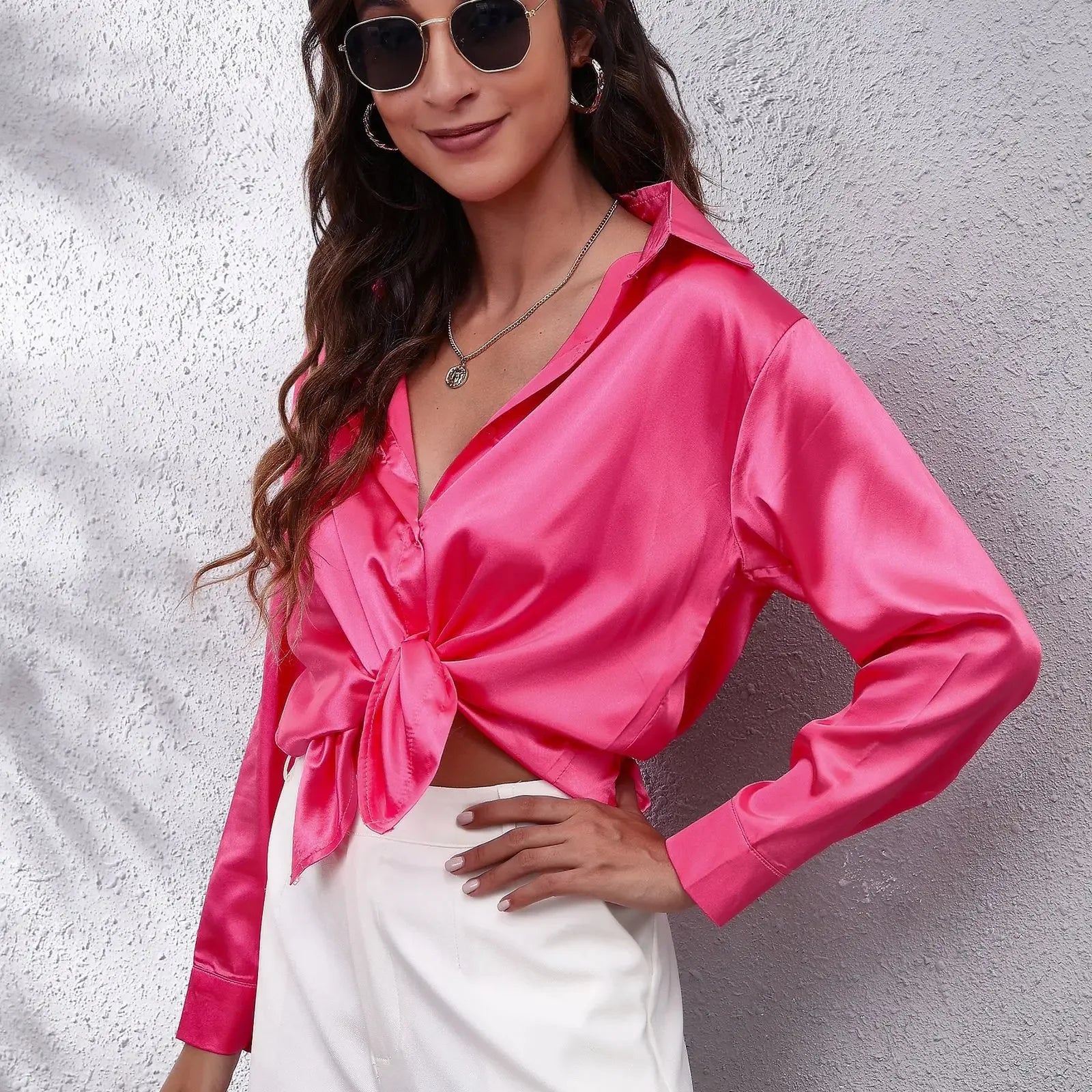 Article comforme à l'image, créez votre style en choisissant votre taille, couleur pour une satifaction parfaite!