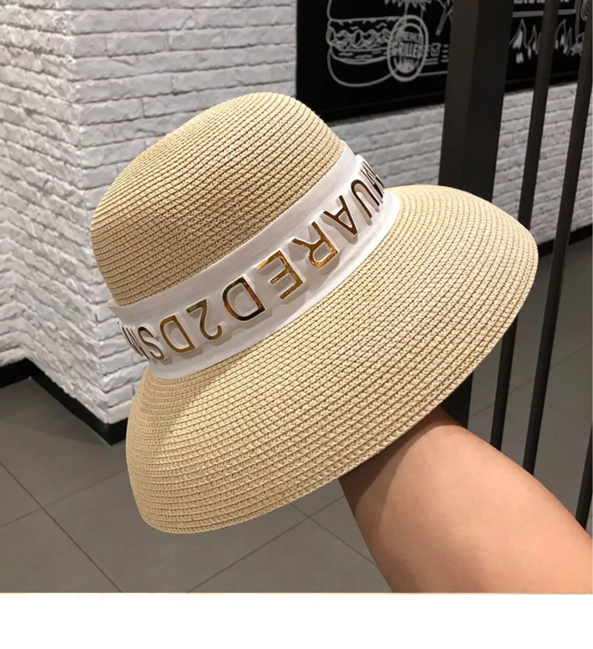 hood Hepburn wind big brim straw hat female summer sunscreen basin hat French beach holiday sunshade hat LADYLYS