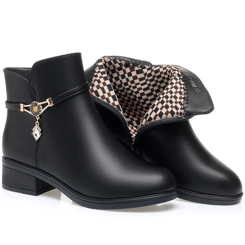 Women's Velvet Fleece-Lined Ankle Boots – Low Square Heel Anti-Slip Winter Booties