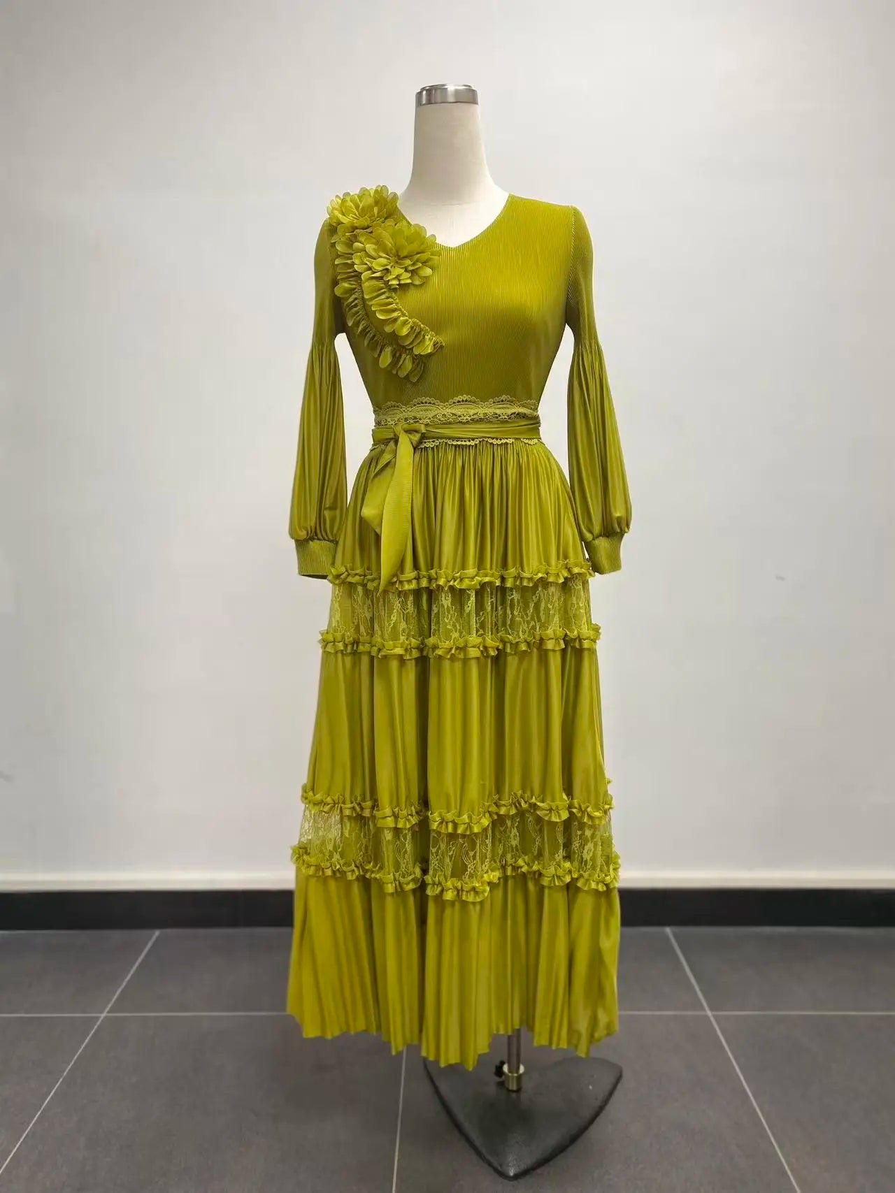Women's Pleated Tiered Lace Midi Dress – V-Neck Lantern Sleeve Floral Detail | Elegant African Fashion