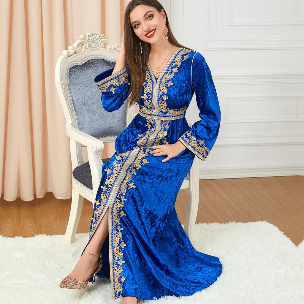 Robe en velours mode Dubaï en aval à manches longues fente Matutina-Chic