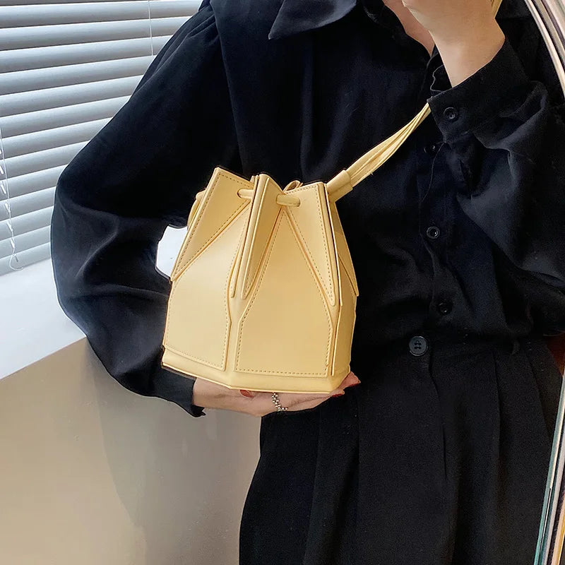 Article comforme à l'image, créez votre style en choisissant votre taille, couleur pour une satifaction parfaite!