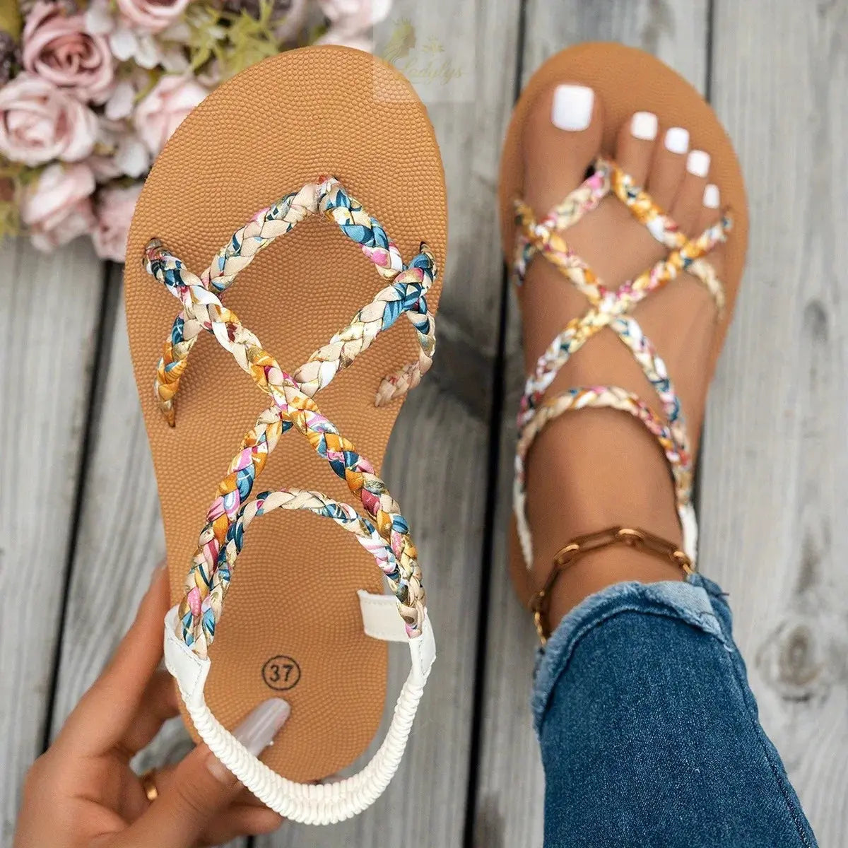 Fashionable Lightweight Large Size Beach Sandals for Women LADYLYS