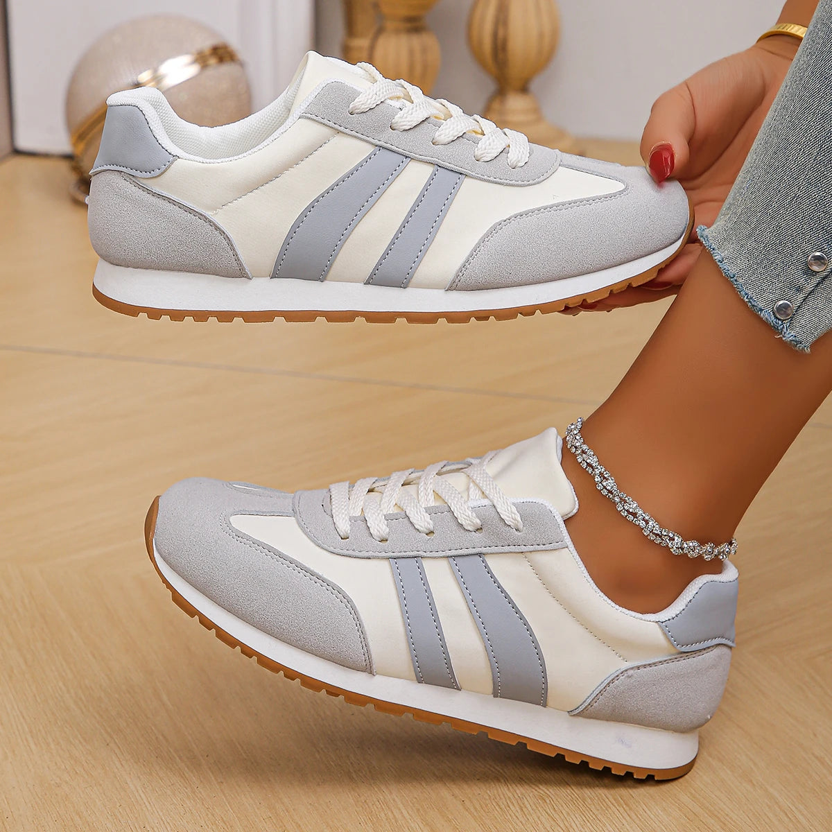 Casual Shoes Breathable Lightweight Running Sneakers Comfortable LADYLYS