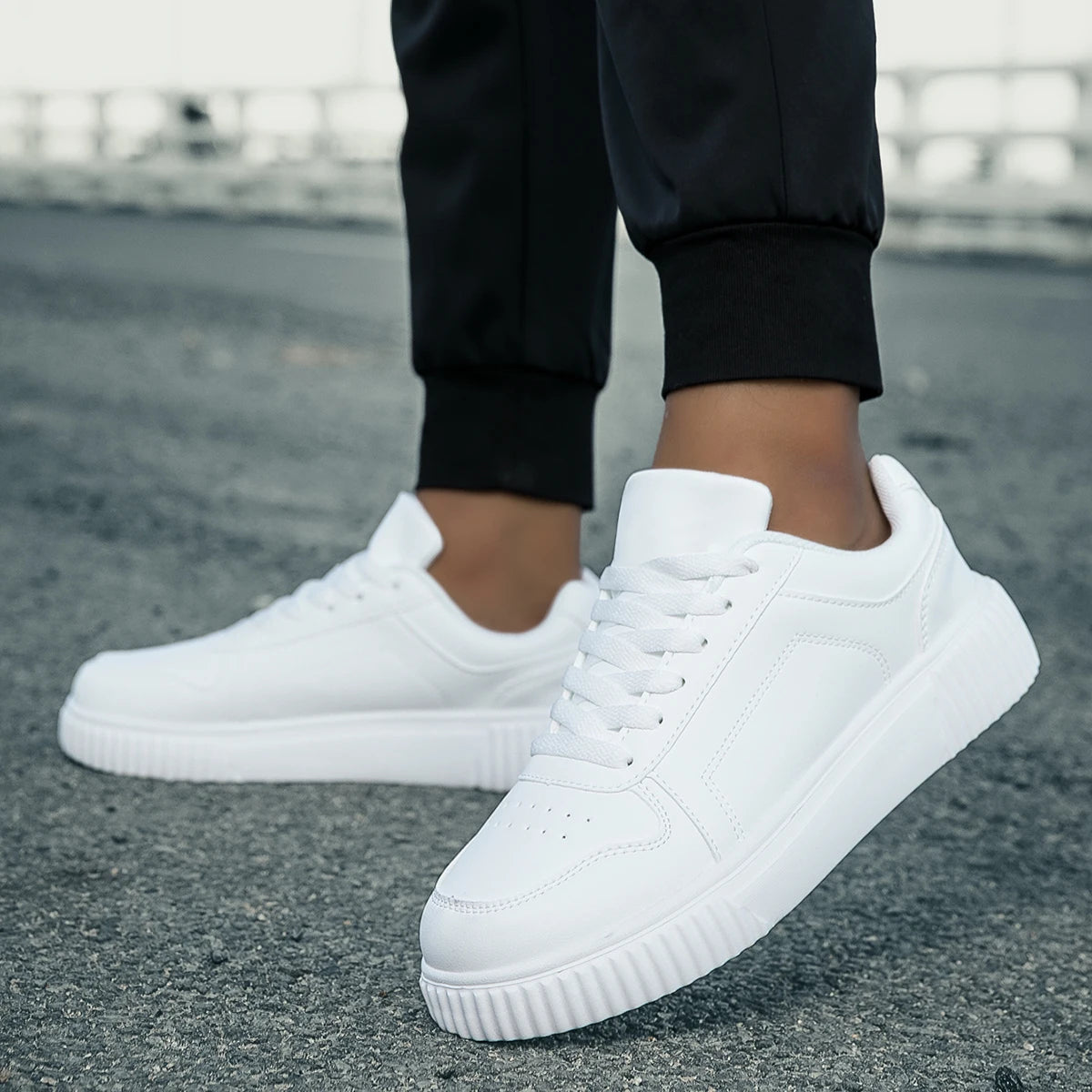 Sneakers Autumn White Lightweight Thick Sole Non Slip Skatebaord Shoes Unisex LADYLYS